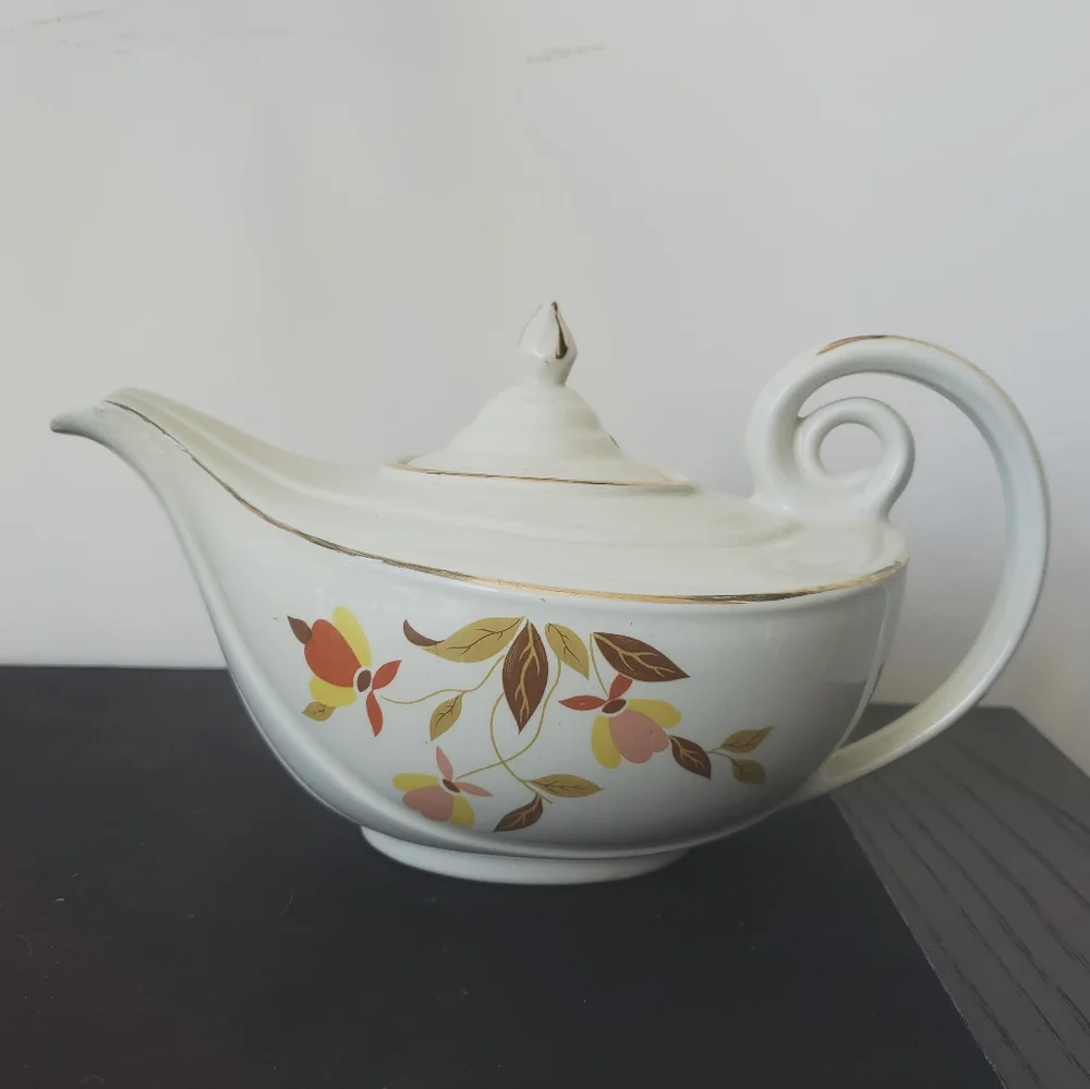 HALLs Superior tea pot - Picture 9 of 16